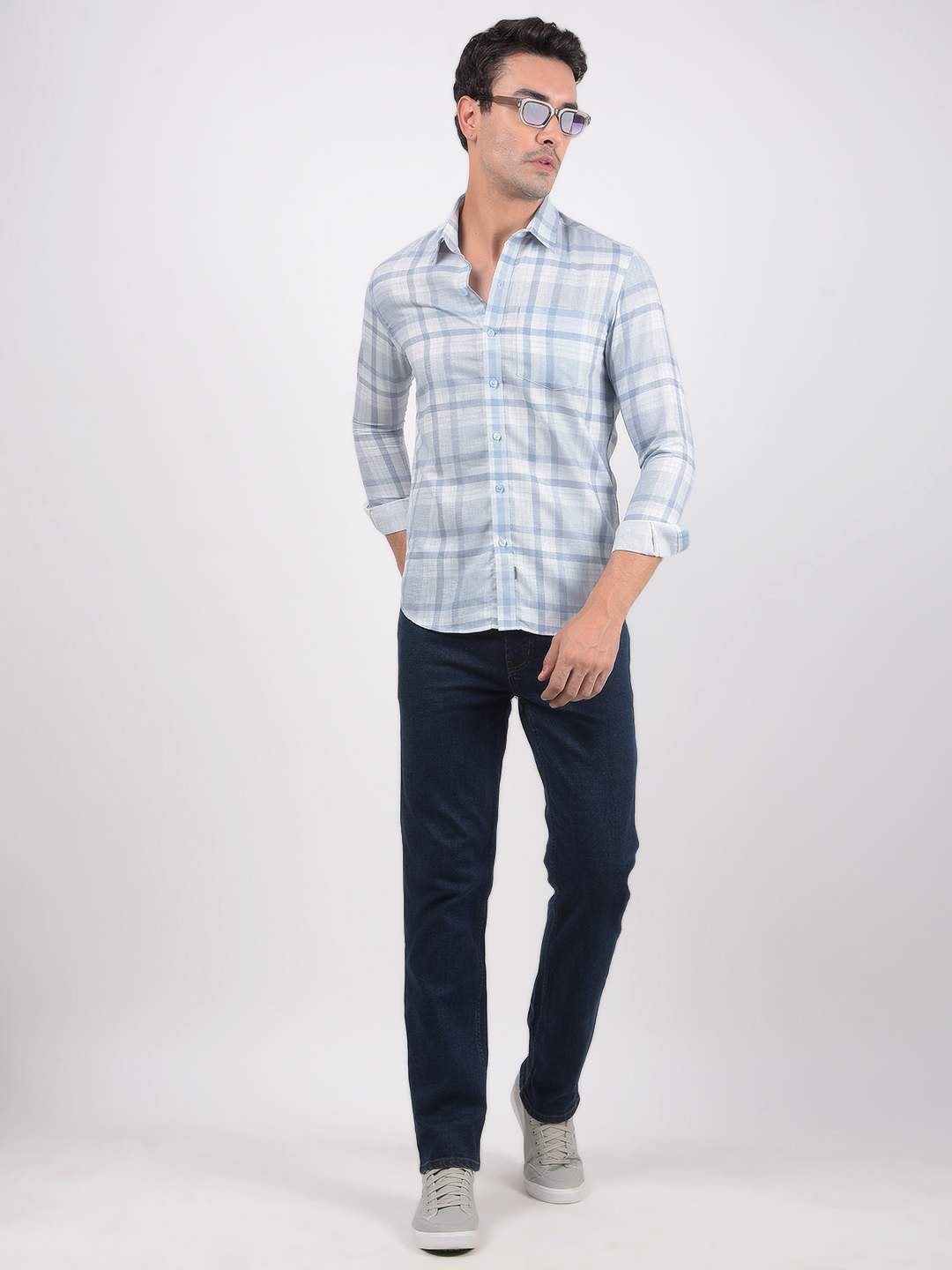 Numero Uno Men Solid Dark Blue Jeans